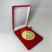 Load image into Gallery viewer, PL Winners Medal + Velvet Box
