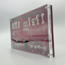 Load image into Gallery viewer, GGMU EDITION - MAN UNITED TROPHY HONOURS DESKTOP DISPLAY with 3D Trophy Replicas!
