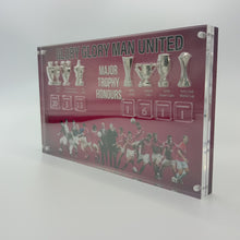 Load image into Gallery viewer, GGMU EDITION - MAN UNITED TROPHY HONOURS DESKTOP DISPLAY with 3D Trophy Replicas!
